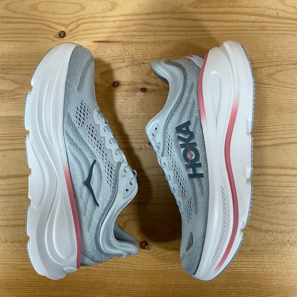 Hoka One Bondi 9 Running Shoes Women’s 7 D WIDE Blue White Pink 1162014 MBLW - Picture 7 of 9